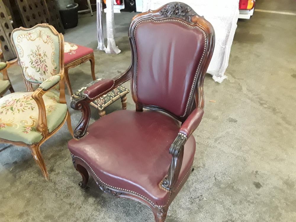 FAUTEUIL CUIR EN CABRIOLET BORDEAUX 