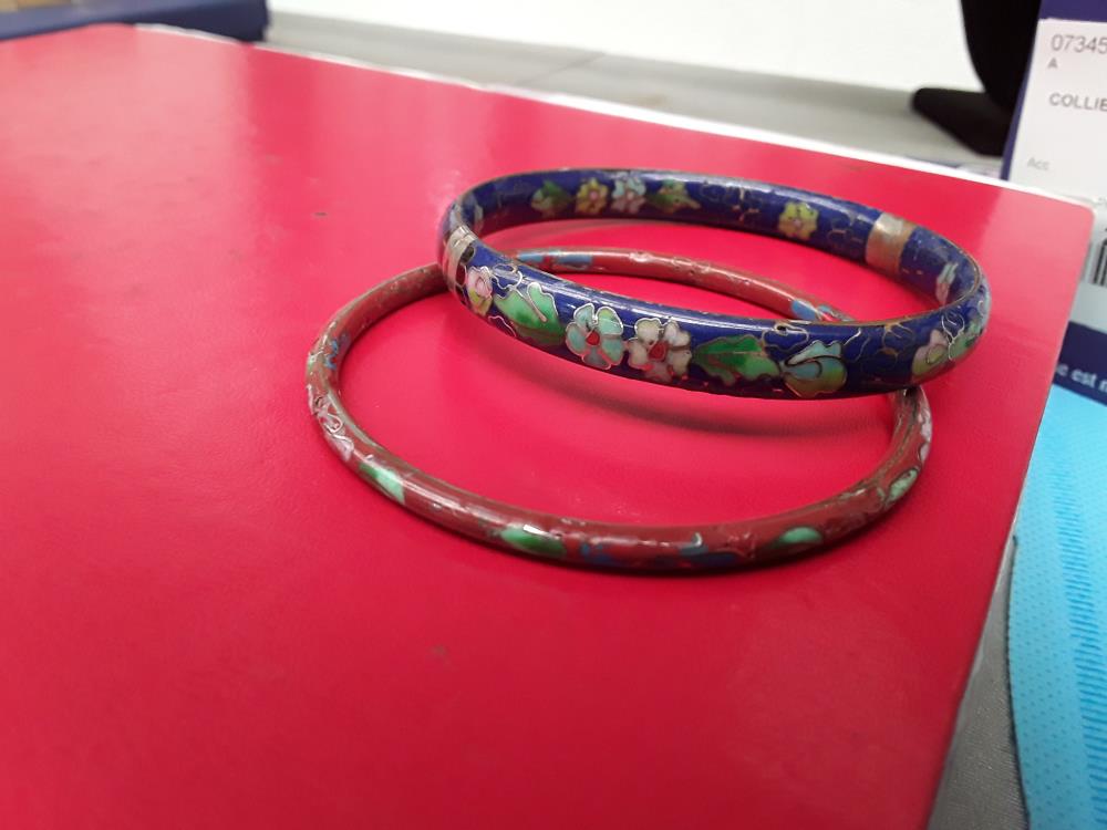 LOT DE BRACELETS EN CLOISONNÉ