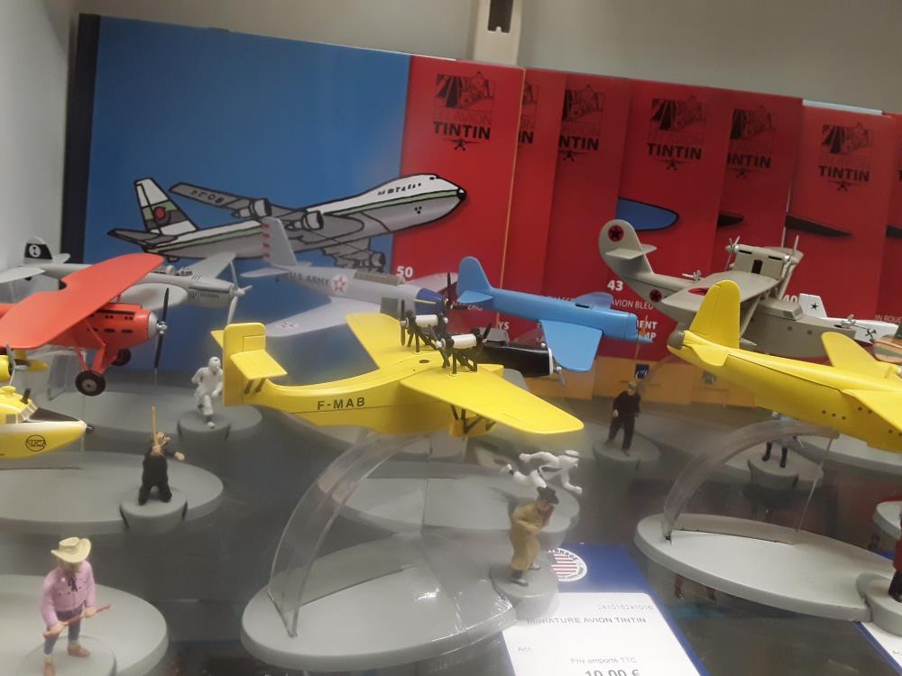 MINIATURE AVION TINTIN 