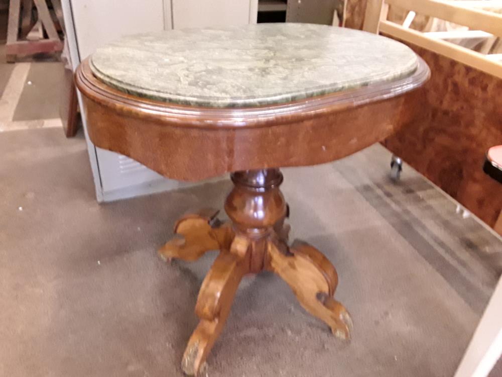 TABLE GUERIDON MARBRE VERT