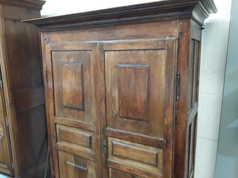 ARMOIRE 2 PORTES EN CHÊNE 18 ÈME + CLÉ