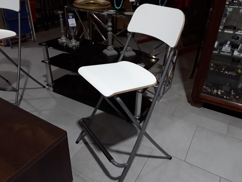 TABOURET MODERNE BLANC PLIANTE 