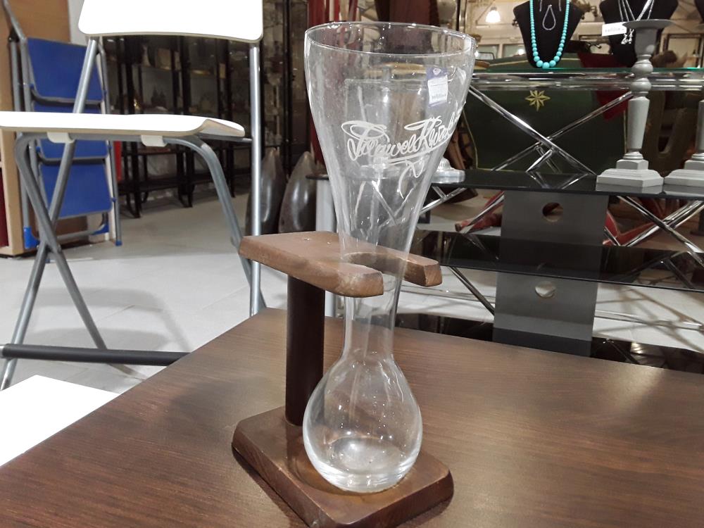 VERRE À KWAK