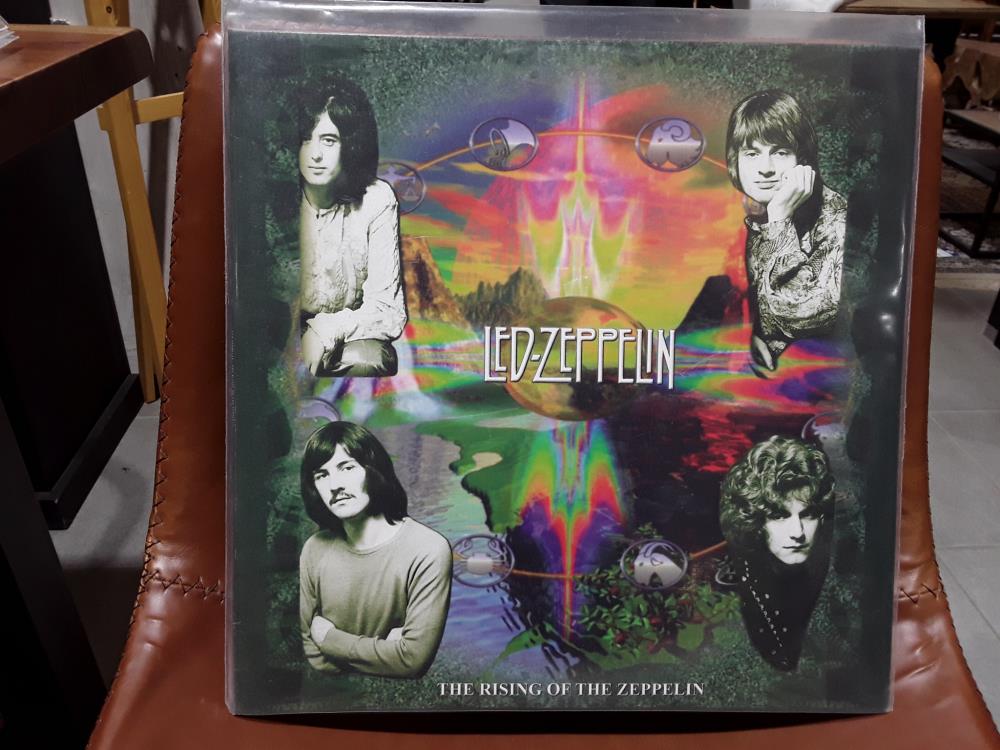 VINYLE 33TRS LED ZEPPELIN THE RISING OF THE ZEPPELIN 