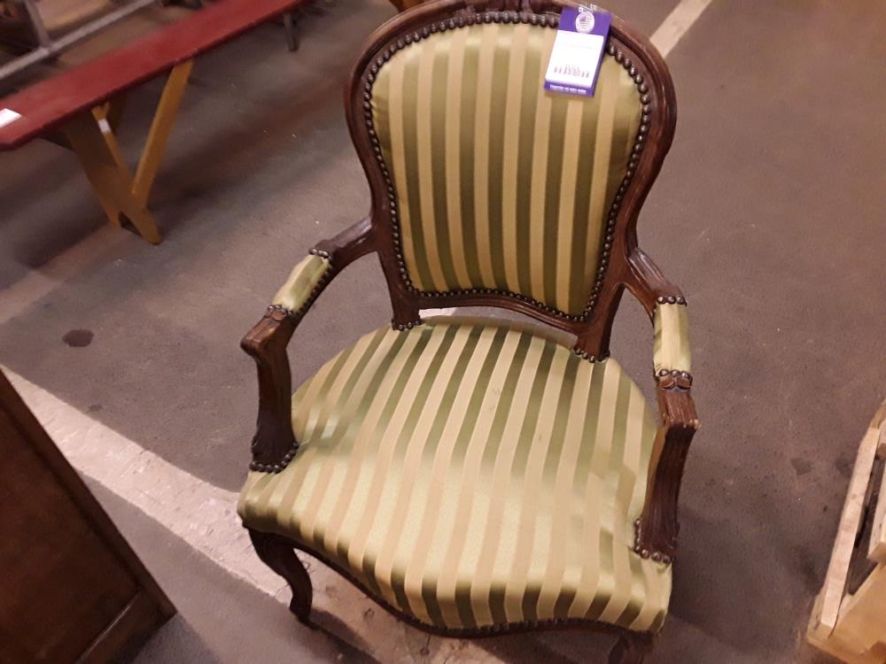 FAUTEUIL BERGÈRE CABRIOLET 