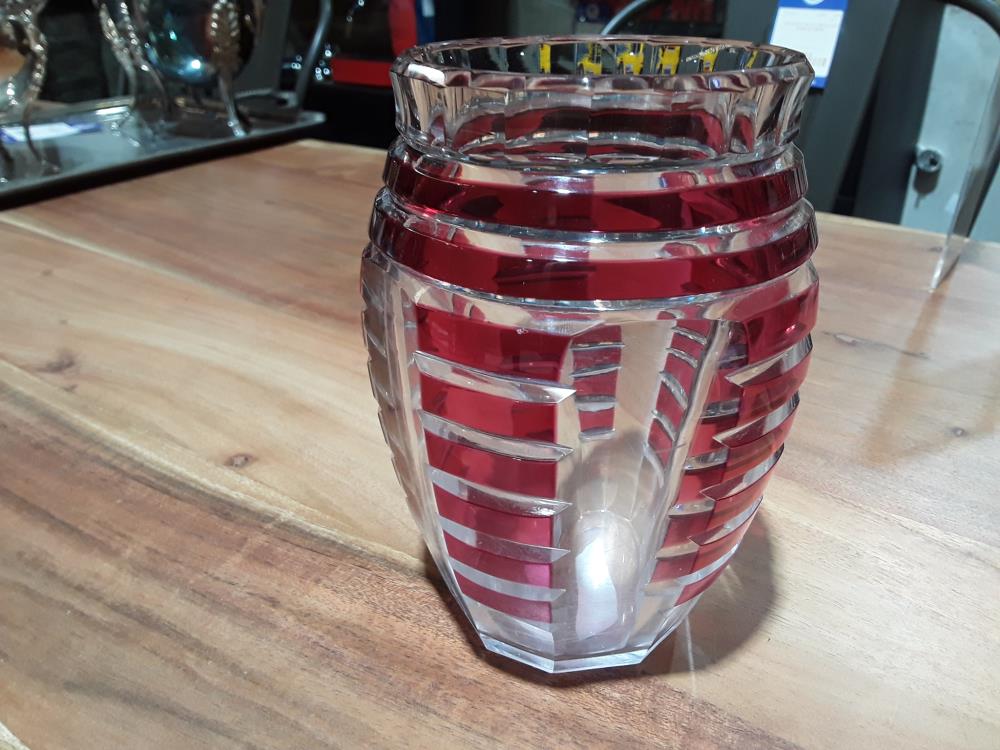 VASE VAL ST LAMBERT ROUGE ART DECO 