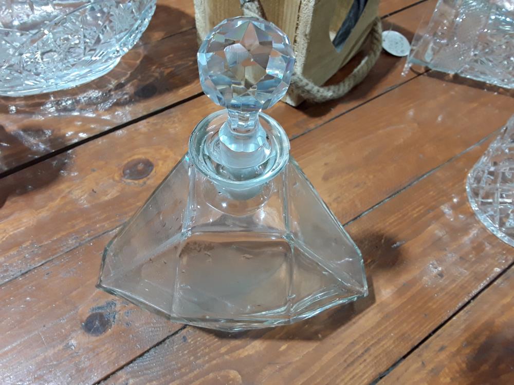 CARAFE EN CRISTAL PETIT MODÈLE 