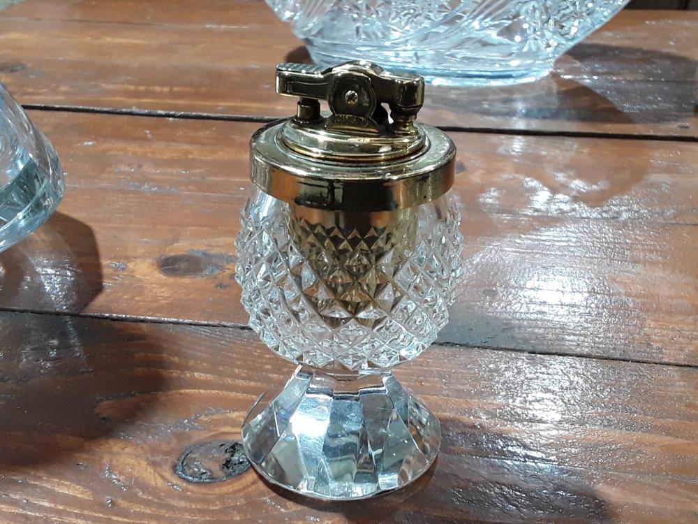 BRIQUET DE TABLE EN CRISTAL 