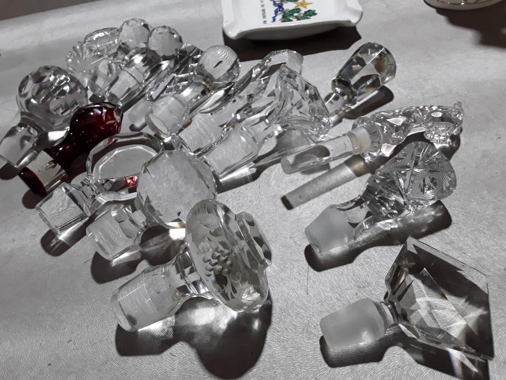 CABOCHON EN CRISTAL POUR CARAFE 