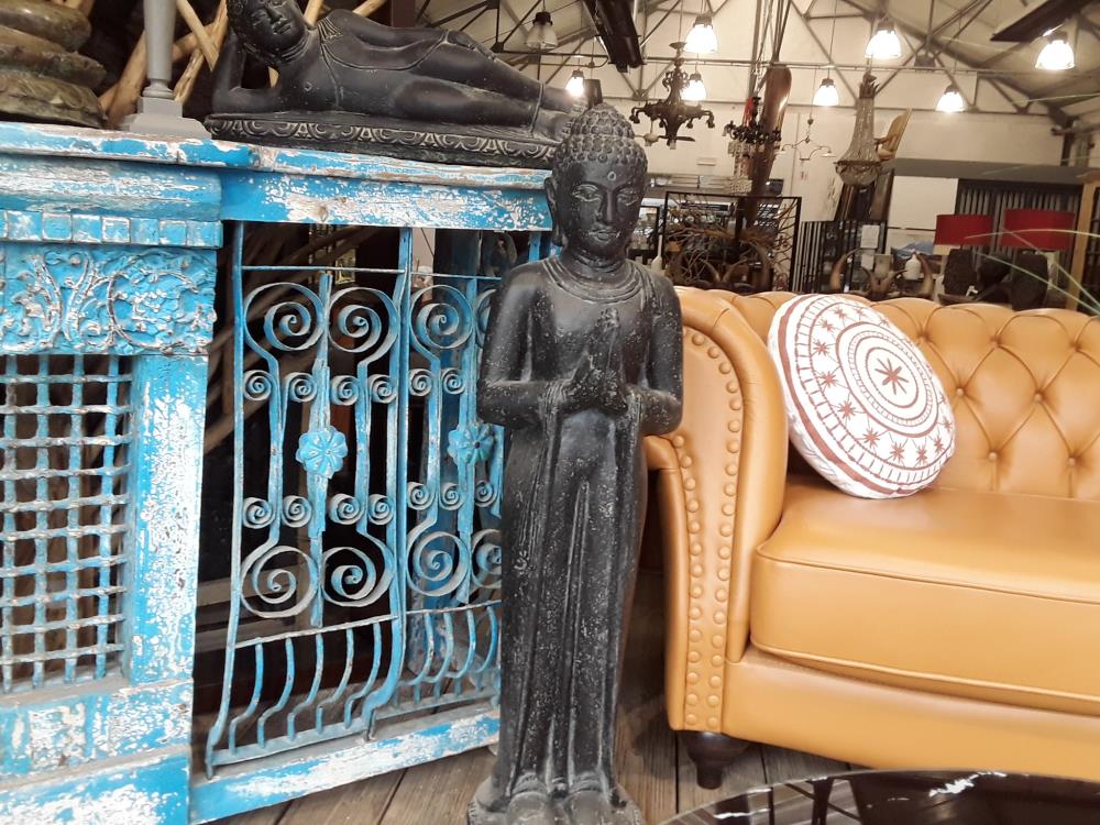 BOUDDHA DEBOUT 1M EN PRIERE DECO JARDIN PIERRE RECONSTITUEE