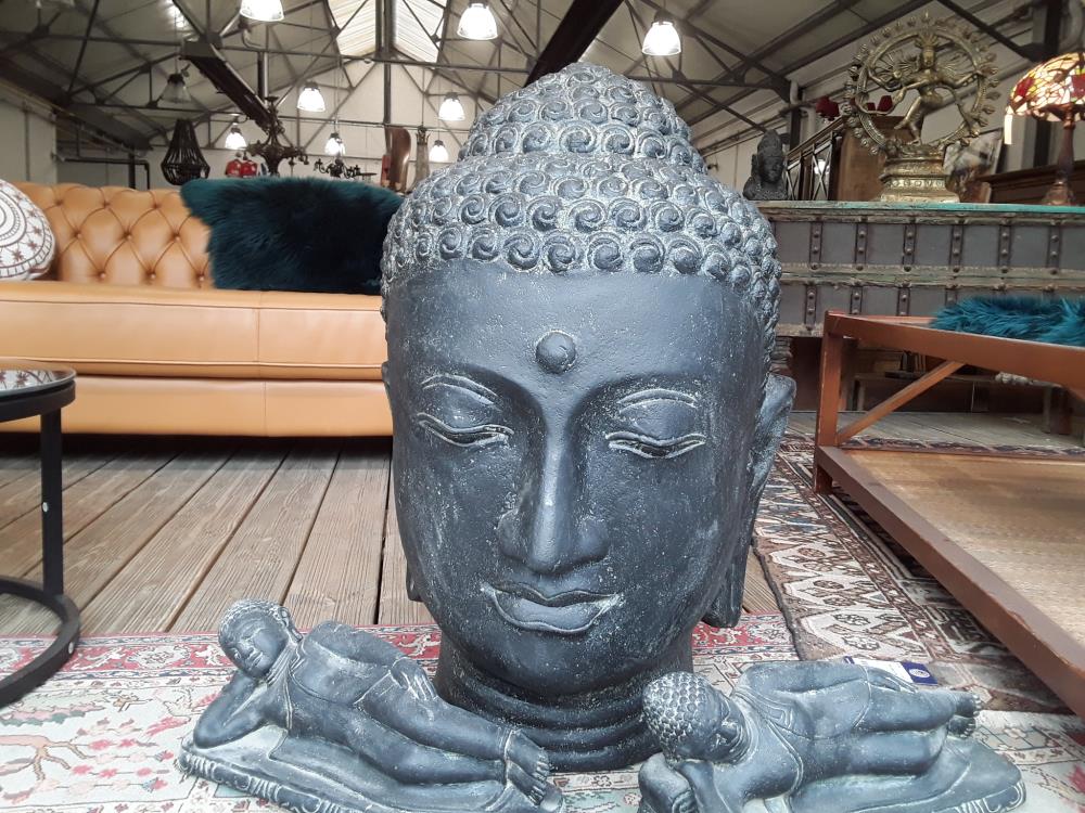 TETE DE BOUDDHA POSSIBILITÉ DE FONTAINE DÉCO DE JARDIN