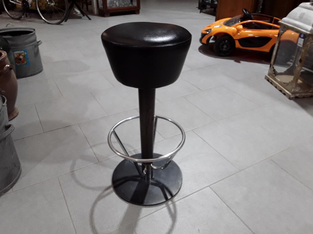 TABOURET DE BAR 