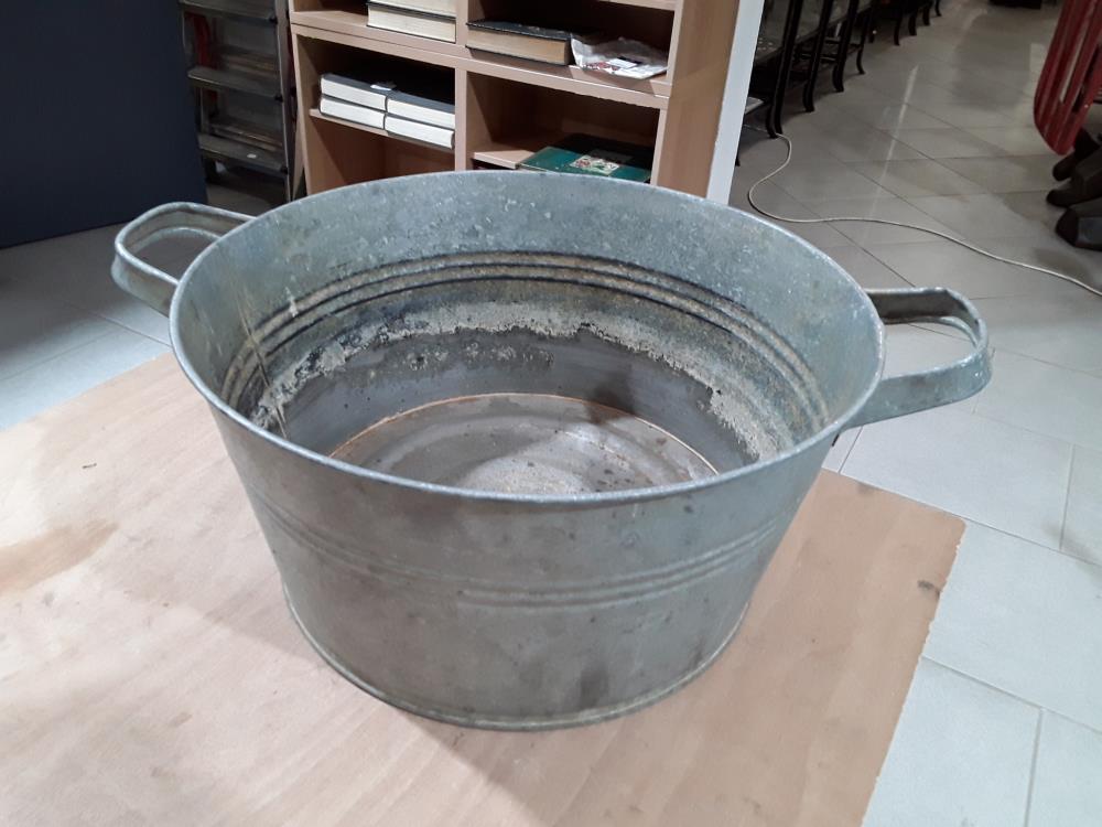 BASSINE ZINC