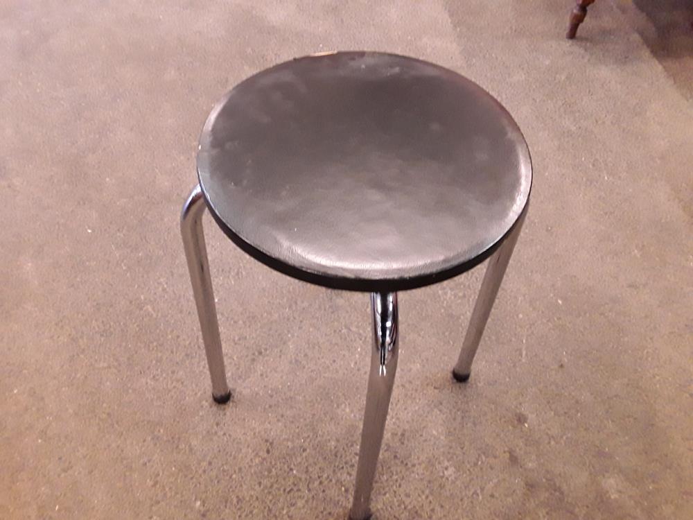 TABOURET 