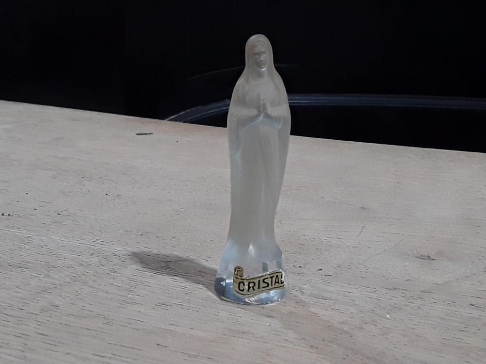 PETITE VIERGE EN CRISTAL 