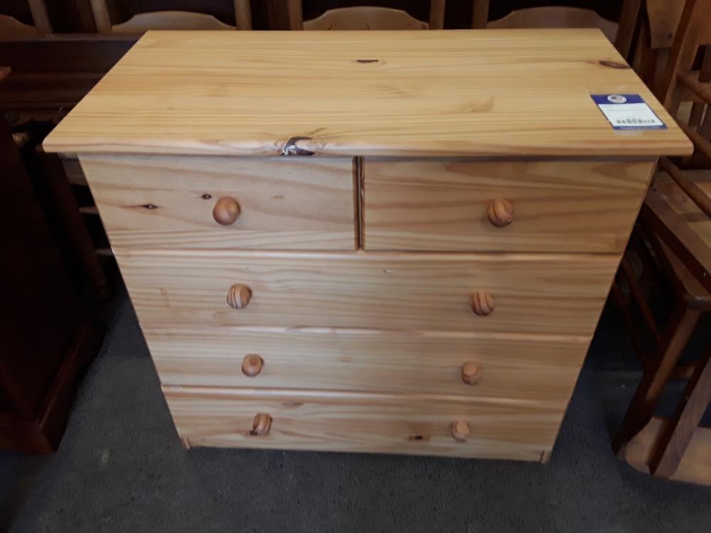 COMMODE EN PIN 5 TIROIRS 