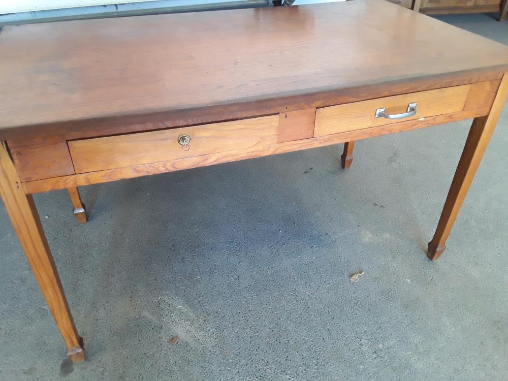 TABLE DEUX TIROIRS DÉCO VINTAGE