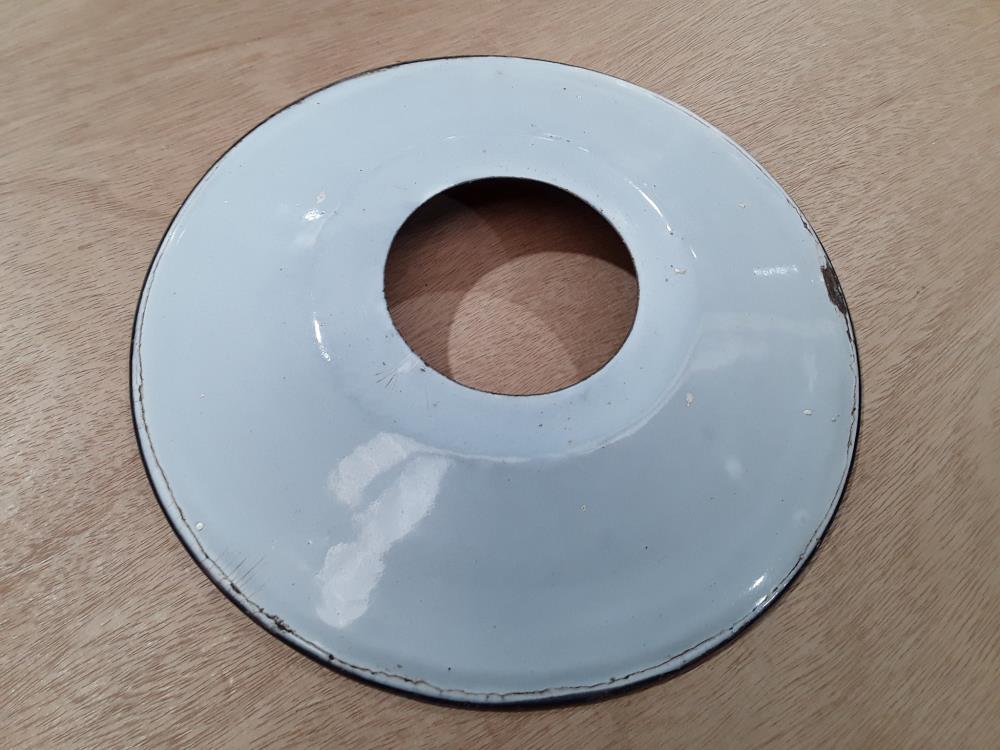 SUSPENSION ÉMAILLÉE 