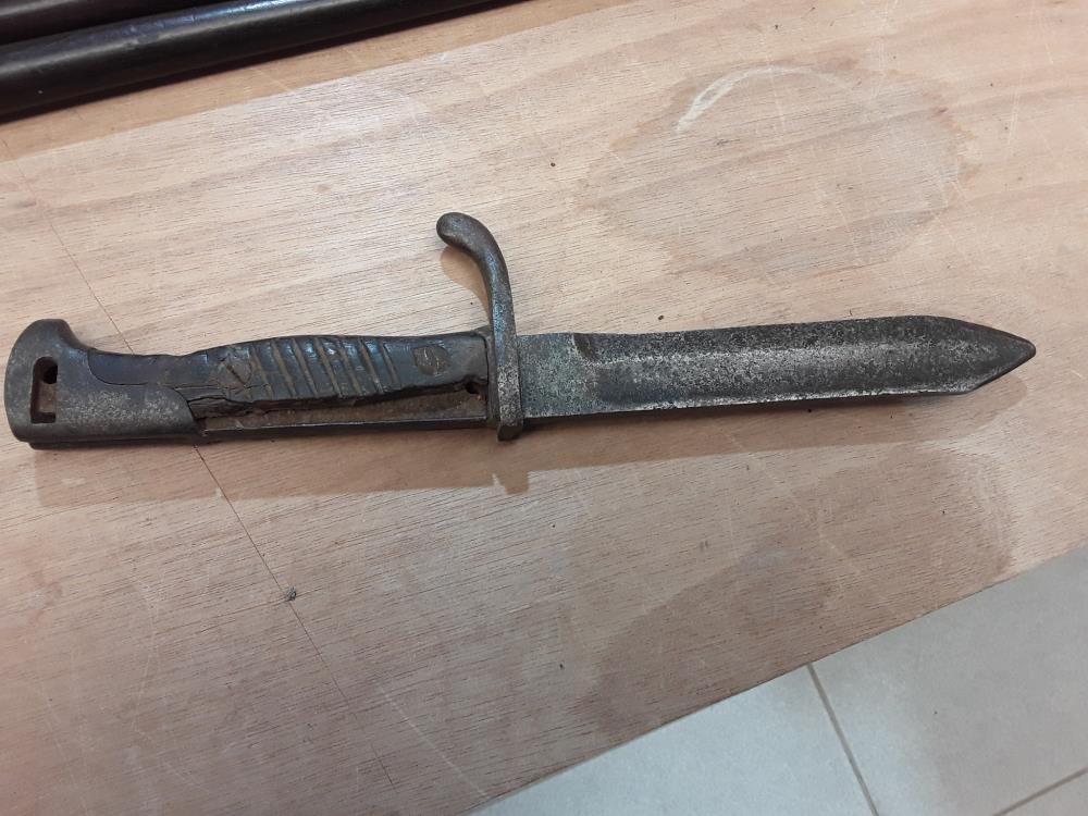 BAIONETTE TRANSFORMÉE COUTEAU DE TRANCHÉE 