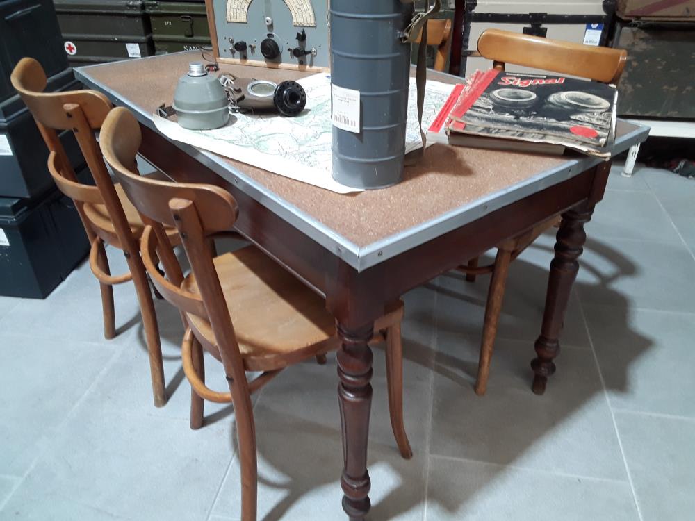 TABLE DE CAFE DECO RETRO VINTAGE 