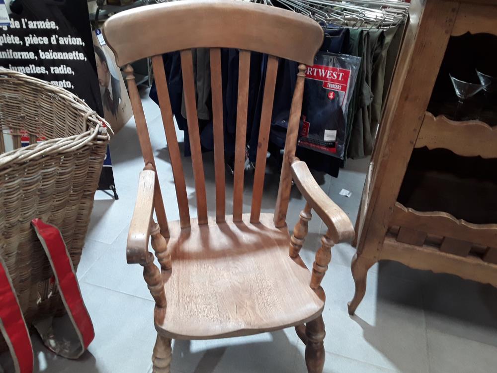 FAUTEUIL EN BOIS DÉCO VINTAGE   # CHER PÈRE NOËL