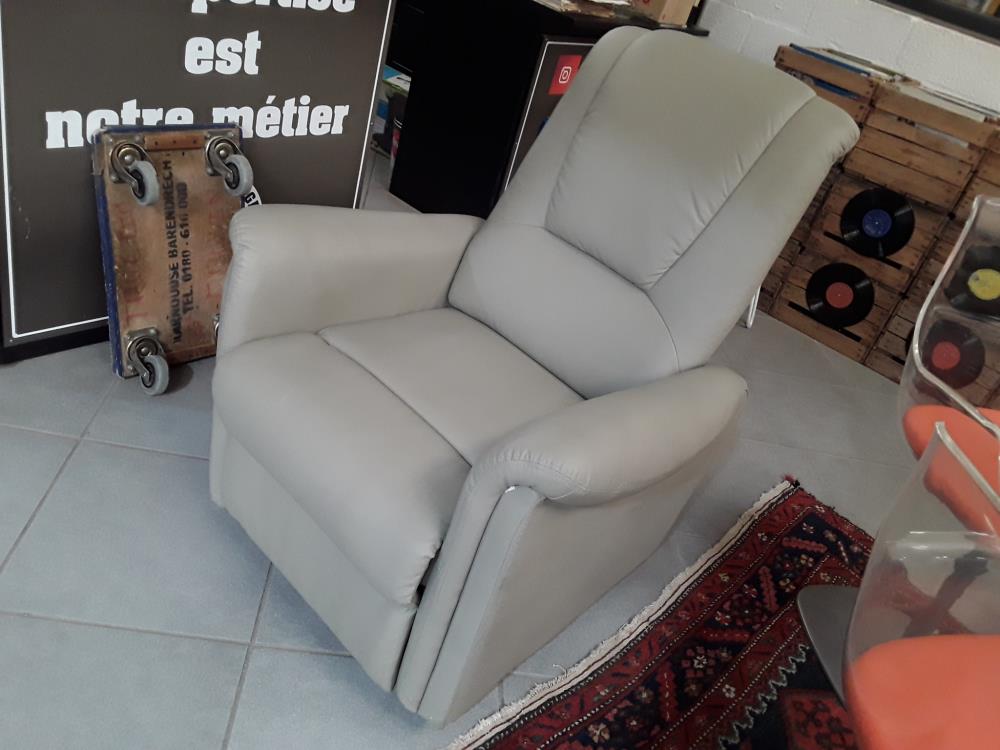 FAUTEUILS ÉLECTRIQUE RELEVEUR CUIR LOOK 