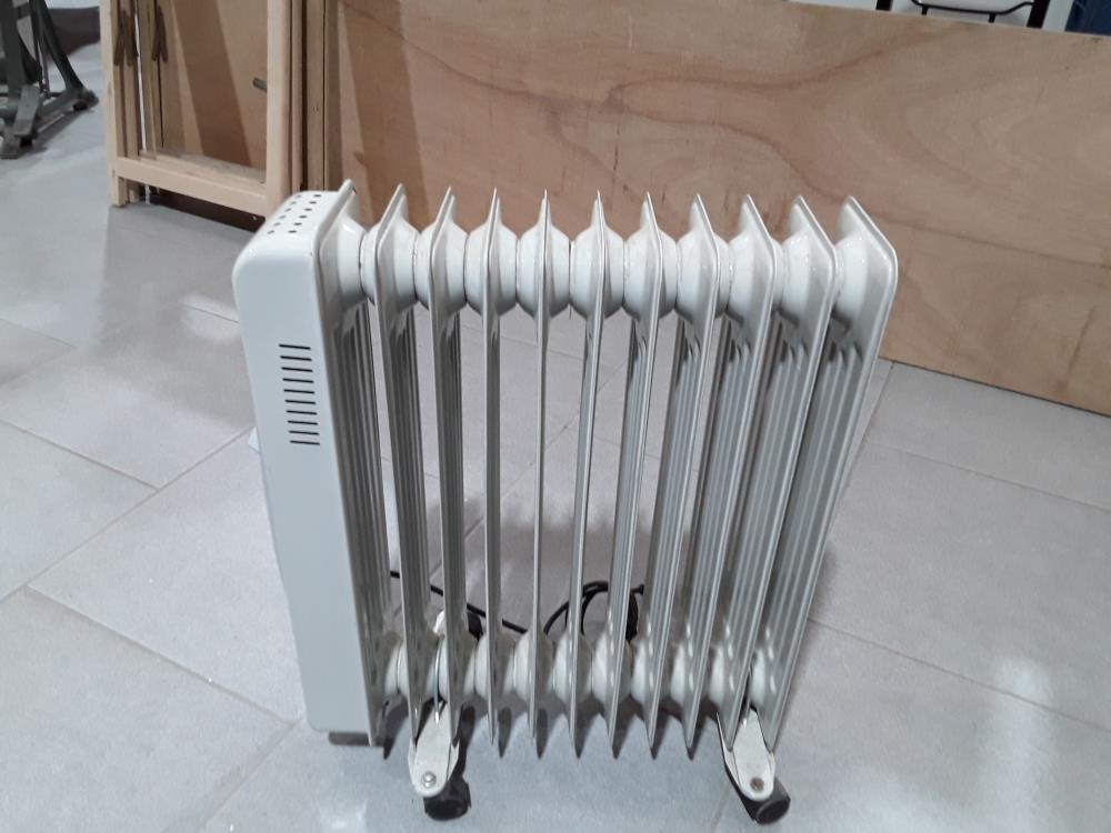 RADIATEUR ÉLECTRIQUE 