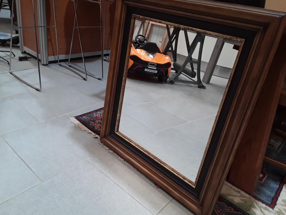 MIROIR RECTANGULAIRE FINITION DORURE