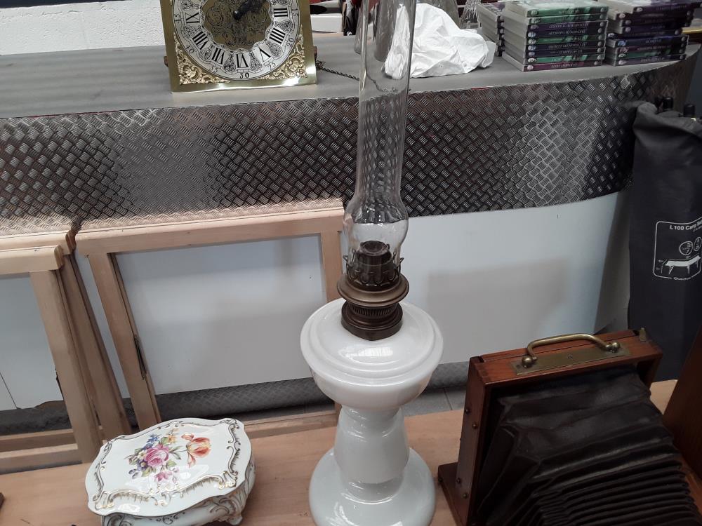 LAMPE À PÉTROLE 