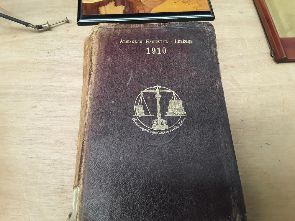 ALMANACH HACHETTE 