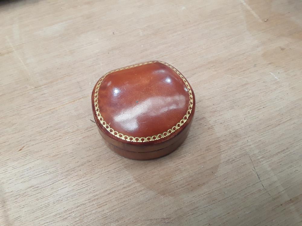 BOÎTE BIJOUX EN CUIR 