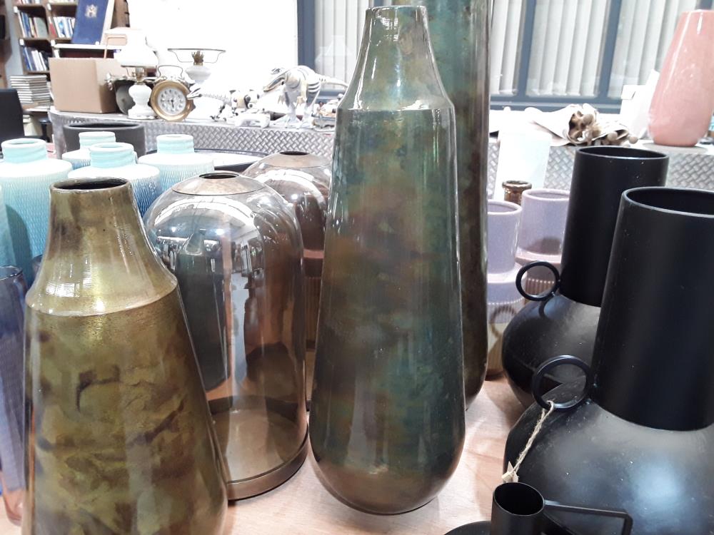 VASE METAL BRONZÉ