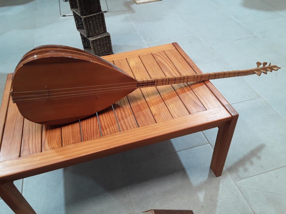 BAGLAMA EN BOIS PRÉCIEUX 