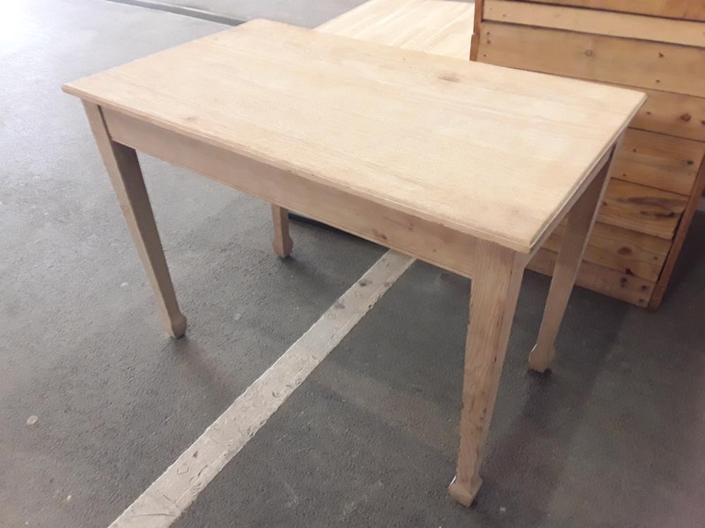 TABLE 1900 EN CHENE SABLÉ 