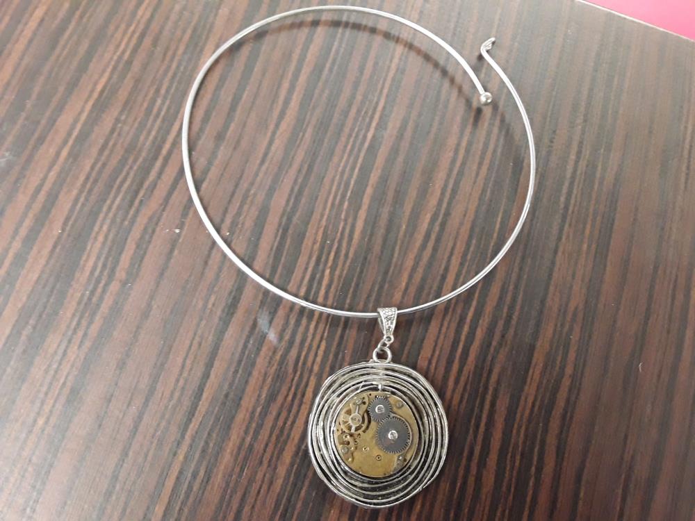 COLLIER DESIGN ANNÉE 70 