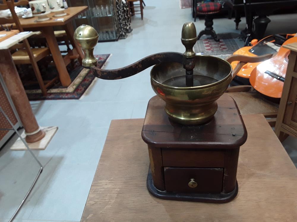 MOULIN À CAFÉ 19ÉME