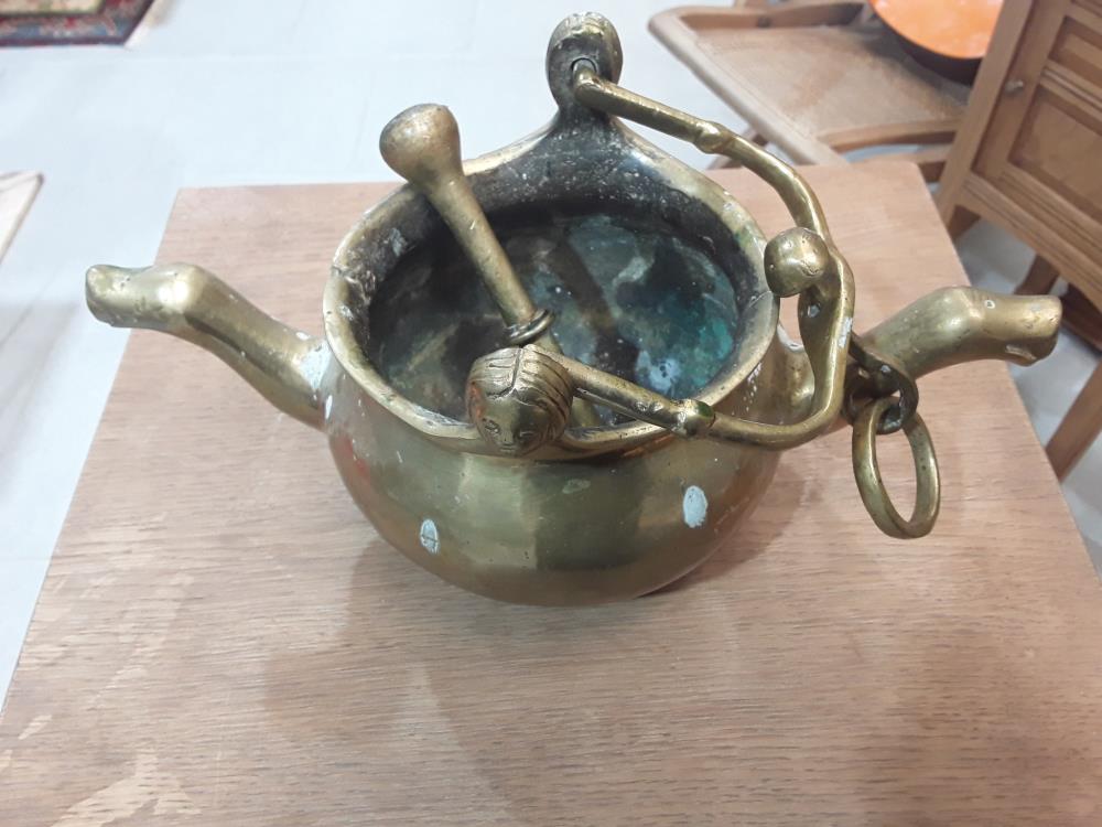 PUISETTE EN BRONZE A 2 GOULOTS FLANDRE 