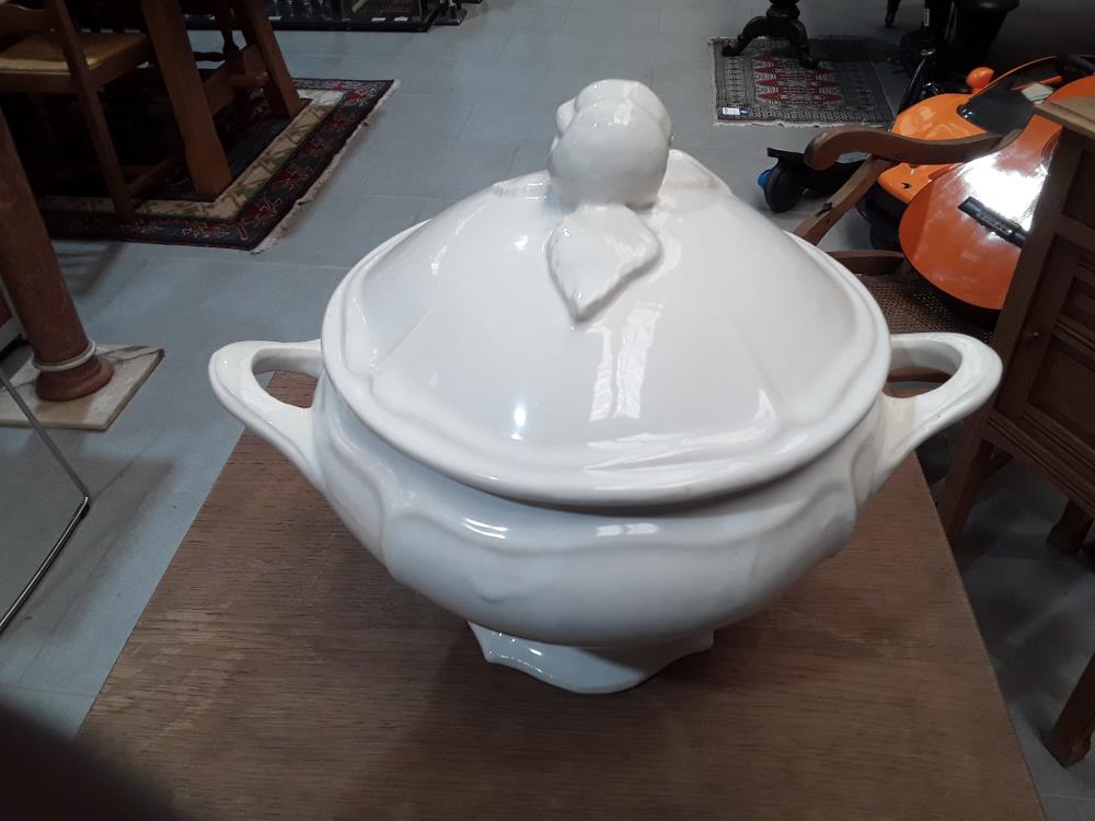 SOUPIERE BLANCHE FAIENCE 