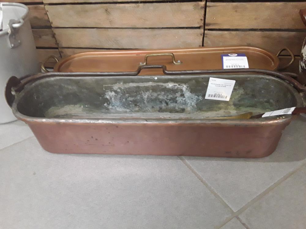 SAUMONIERE FIN 18EME EN CUIVRE ÉTAMÉ 