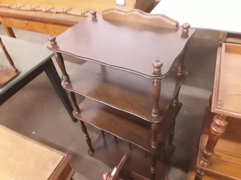 ETAGERE À PARTITION 