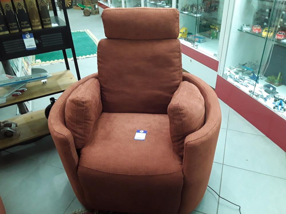 FAUTEUIL DESIGN  A BASCULE ET RELAX ÉLECTRIQUE
