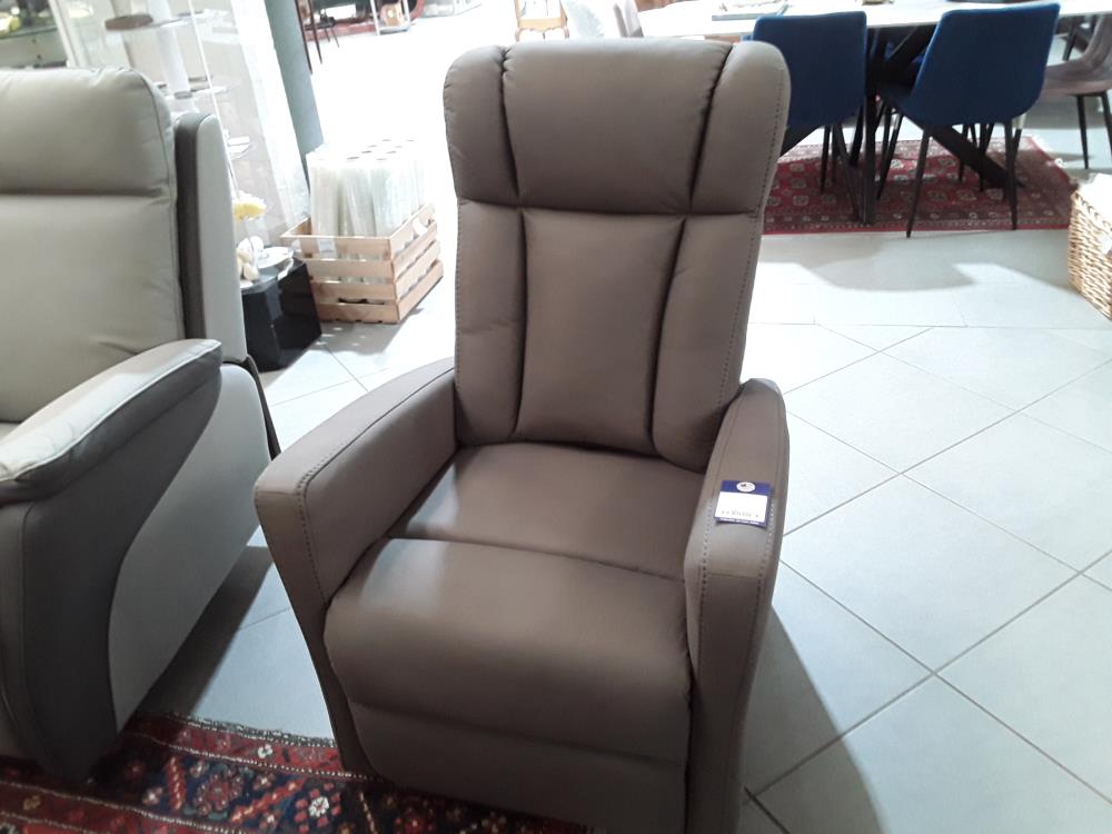 FAUTEUIL RELEVEUR MEDICAL COULEUR ELEPHANT