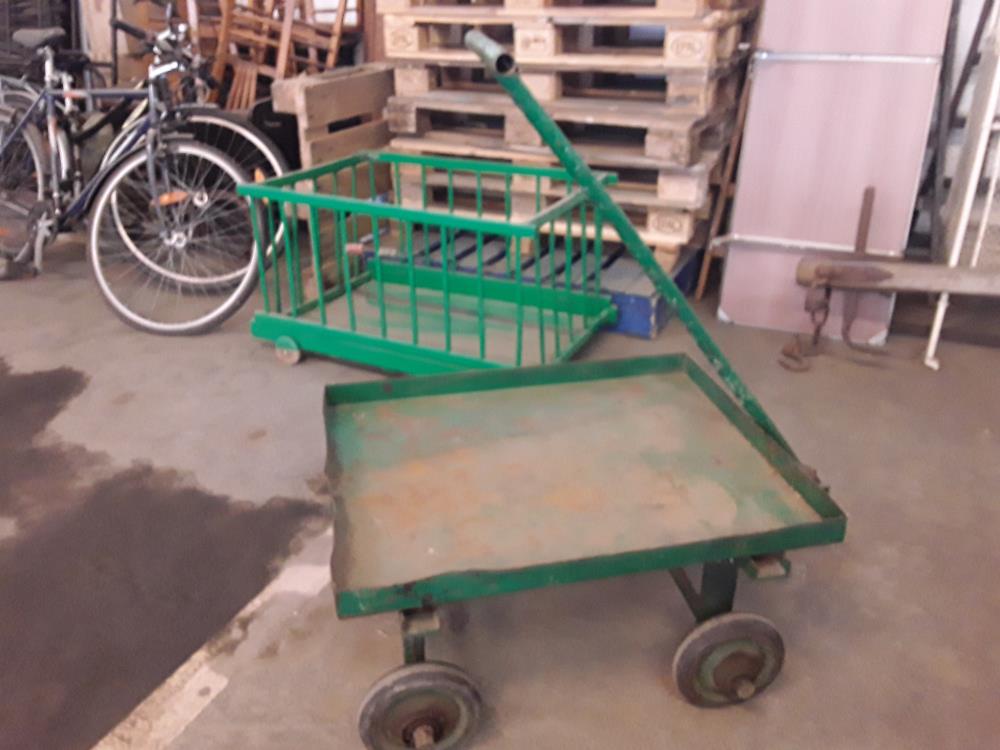 CHARRETTE PORTE MOTEUR DECO GARAGE DIRECTIONNELLE 