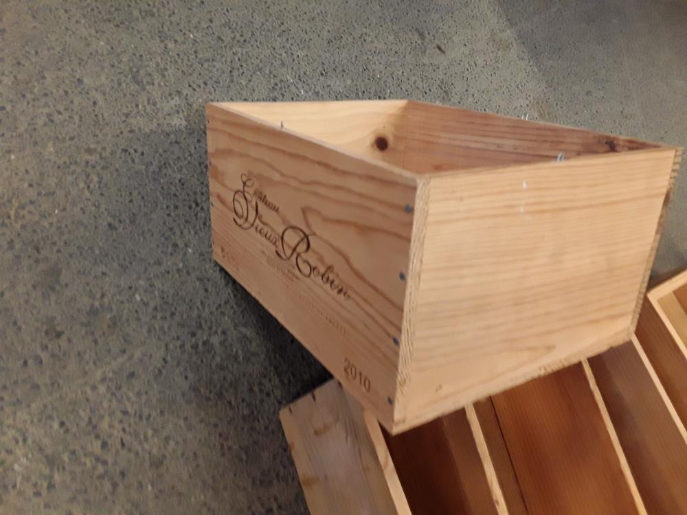 CAISSE À VIN PM