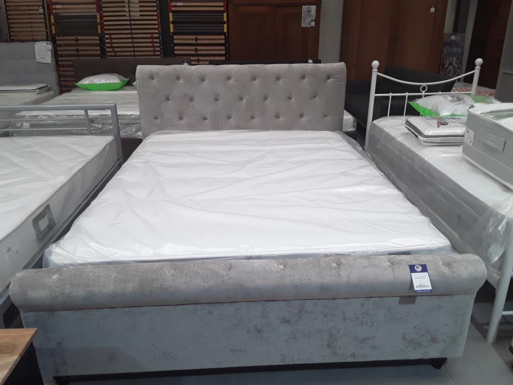 LIT TISSU CAPITONAGE MARQUIS EN 160/200