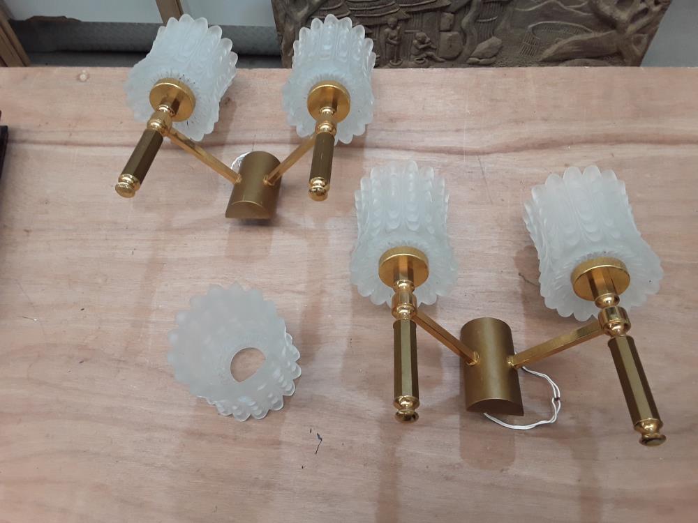 PAIRE D'APPLIQUES LUNEL DESIGN 