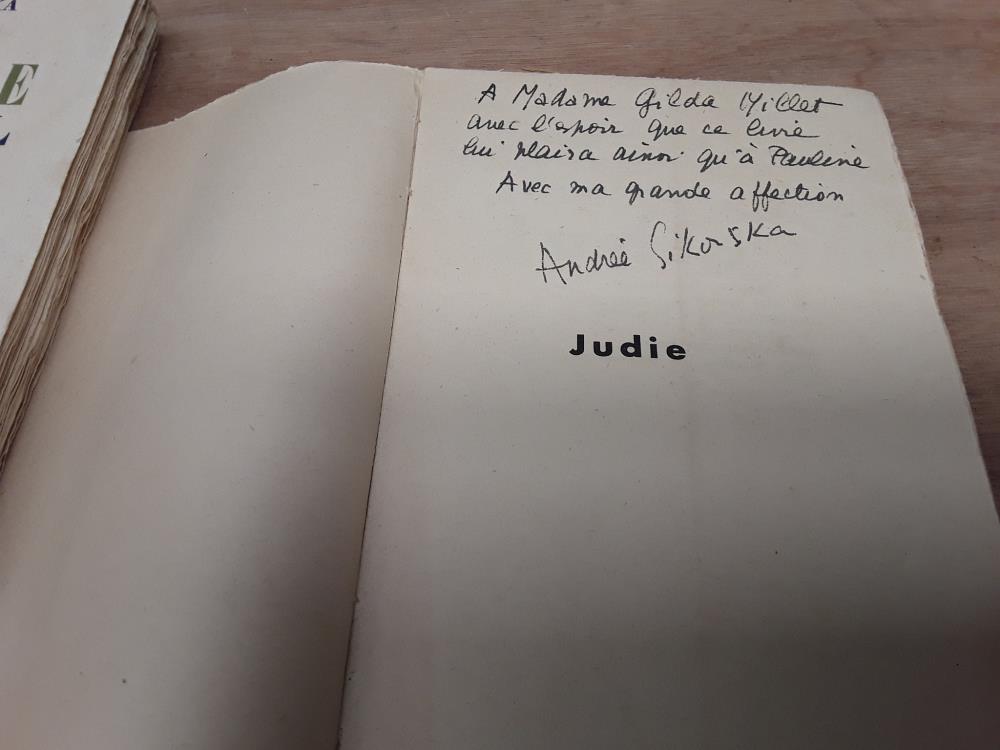 LIVRE JUDIE DÉDICACÉ PAR L'AUTEUR ANCRÉE SIKORSKA