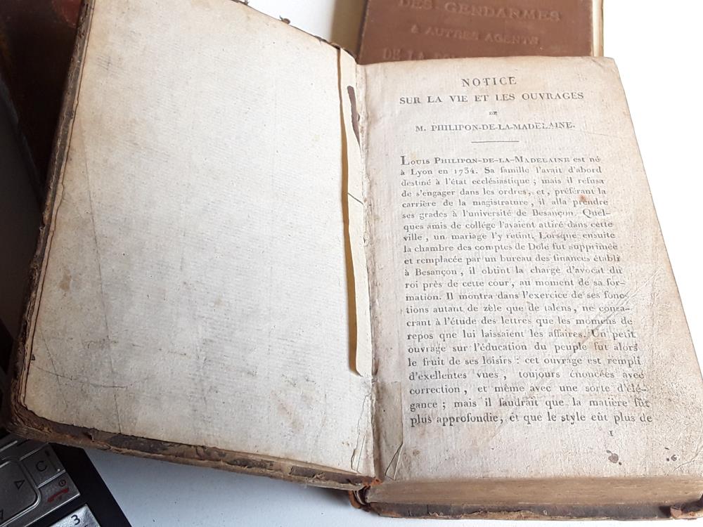 LIVRE M PHILIPON DE LA MADELEINE 