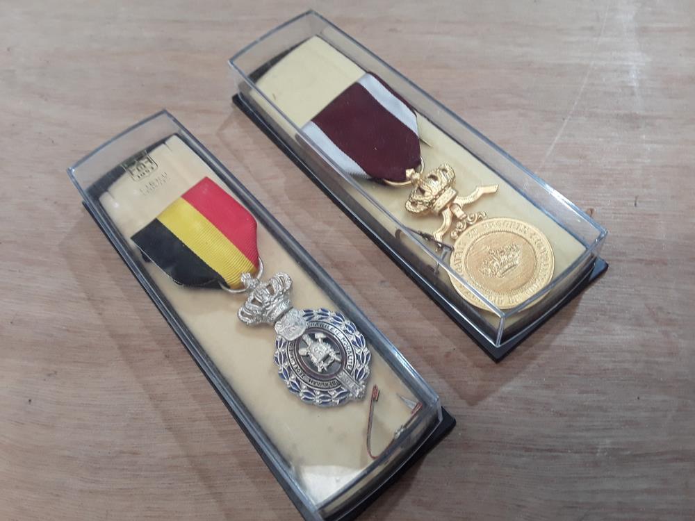 DÉCORATIONS CIVIQUES