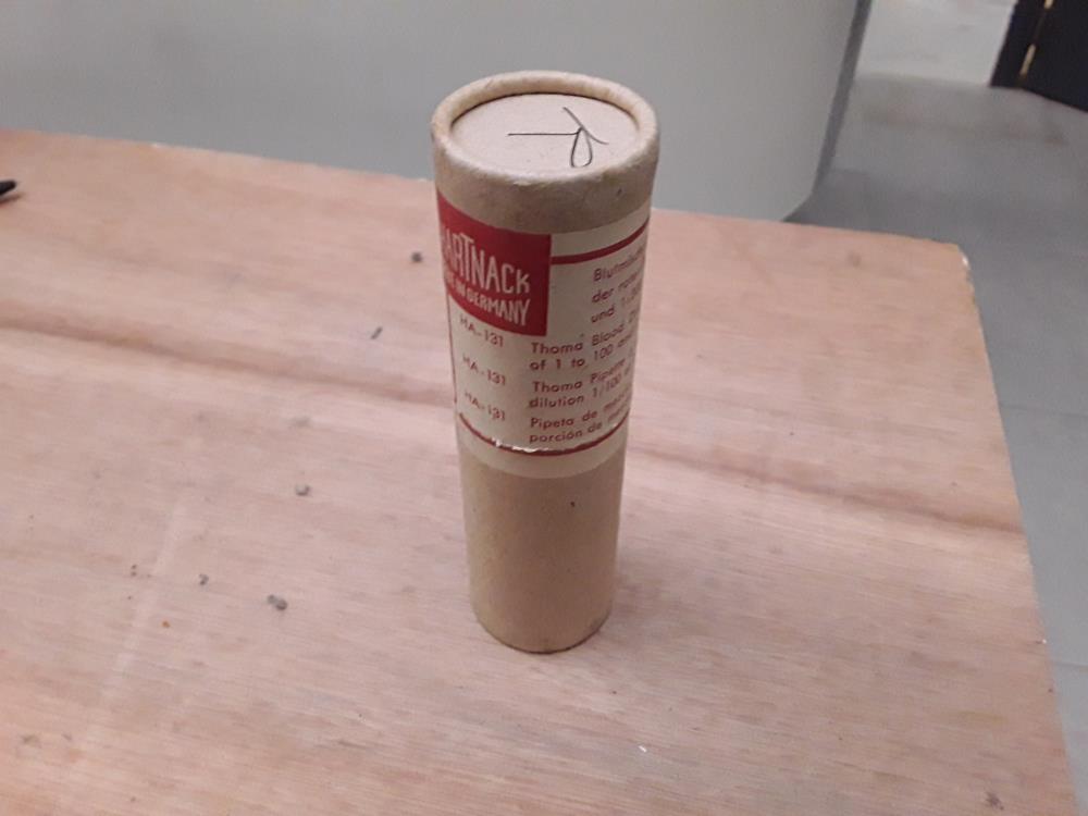 TUBE MEDIC ANALYSE DE SANG OBJET CURIOSITÉ